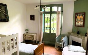 Maison Esmeralda Chambres D'Hotes Et Gite